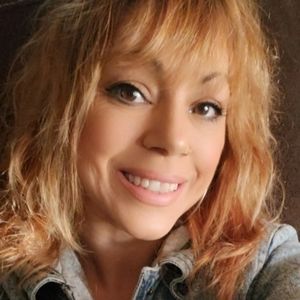 Meet your Posher, Acacia